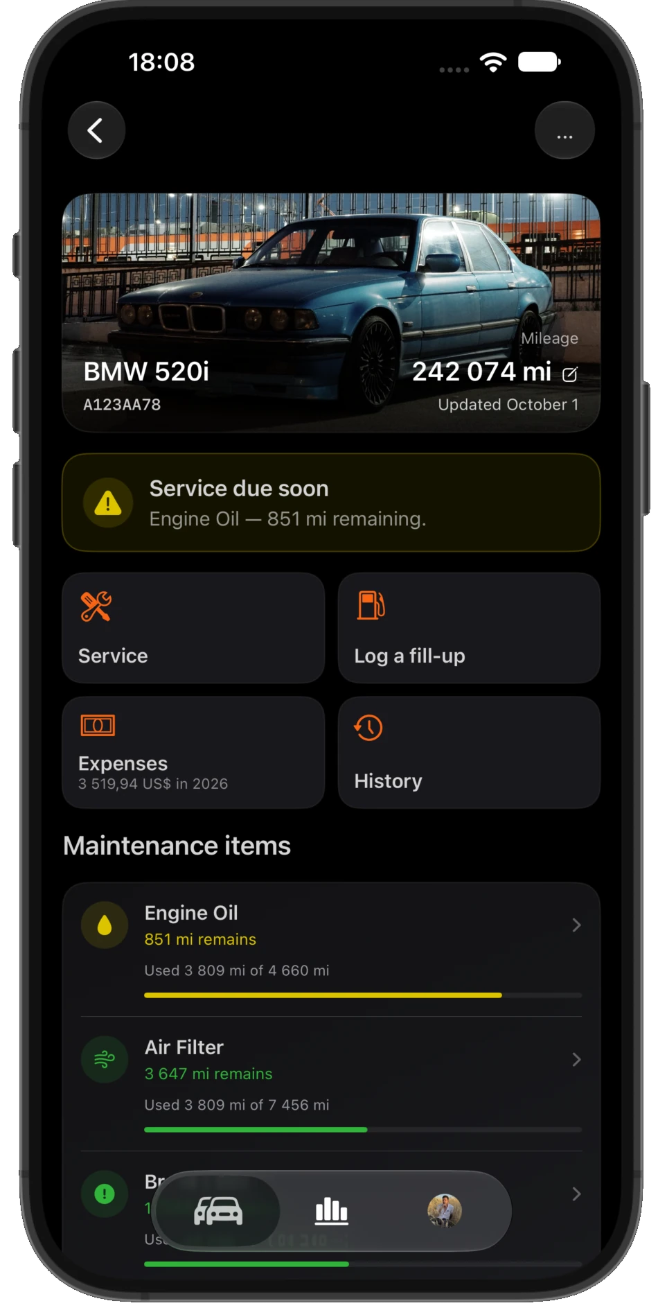 Car details and maintenance items screen